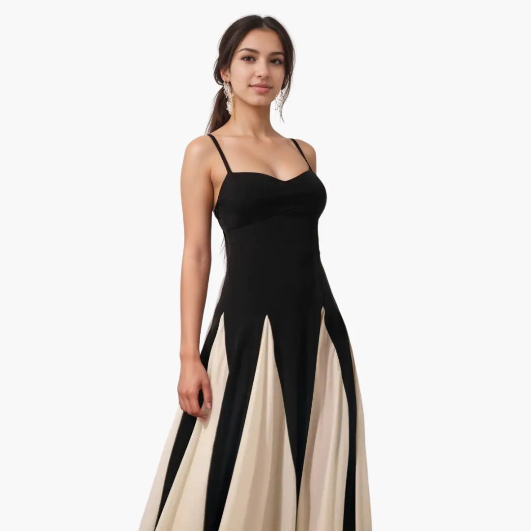 Colorblock Maxi Dress for Women – Elegant with Heart Neckline