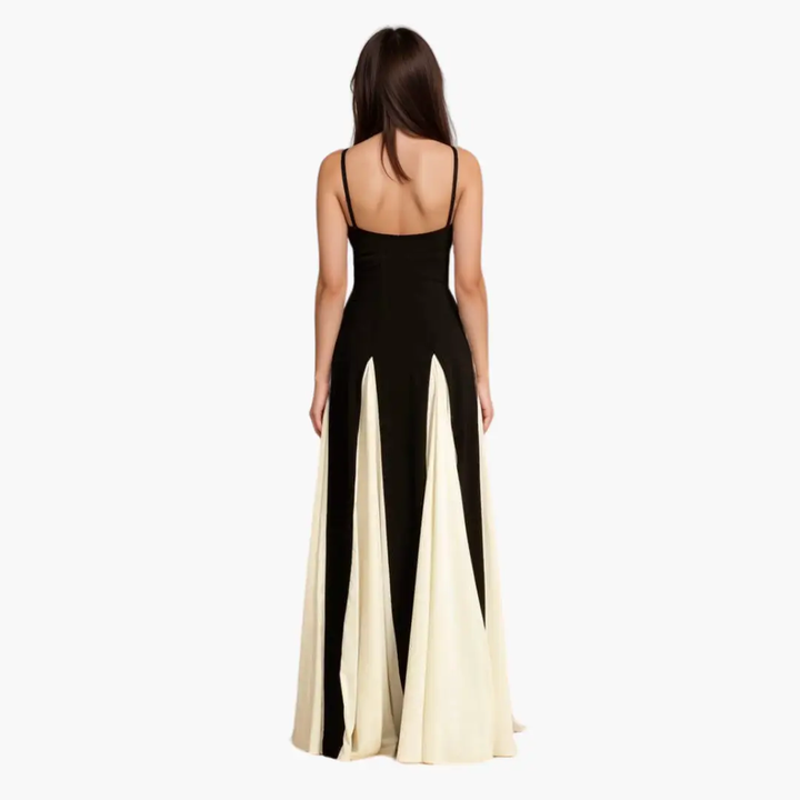 Colorblock Maxi Dress for Women – Elegant with Heart Neckline
