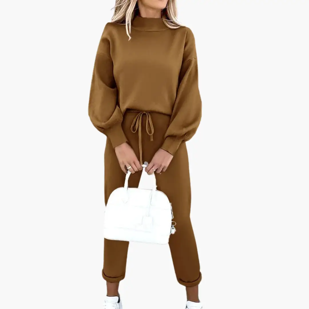 Two-Piece Jogging Suit for Women with High Collar