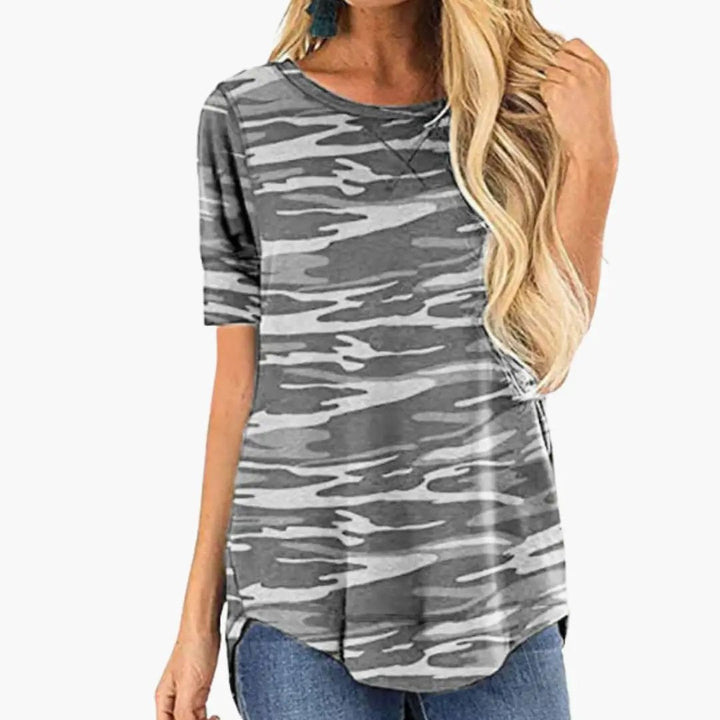 Women’s Allover Leopard Print T-Shirt Short Sleeve Crew Neck Top