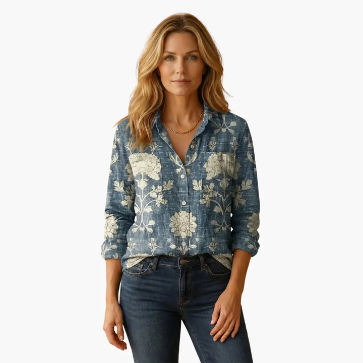 Women’s Button-Down Shirt with Classic Collar and Long Sleeves