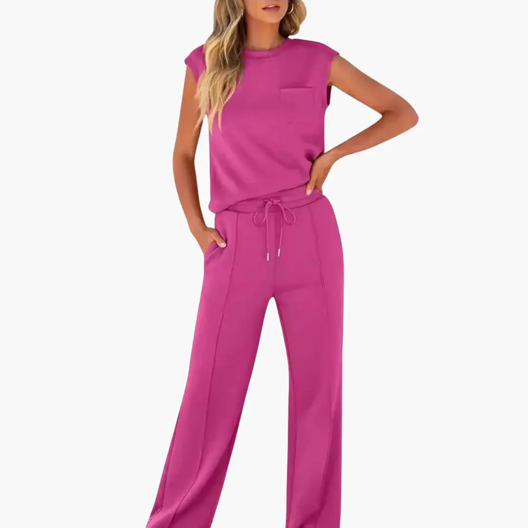 Women's Co Ord Set with Relaxed Fit and Short Sleeves
