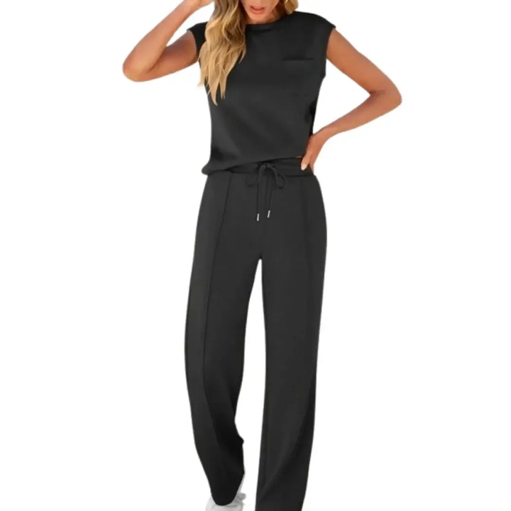 Women's Co Ord Set with Relaxed Fit and Short Sleeves