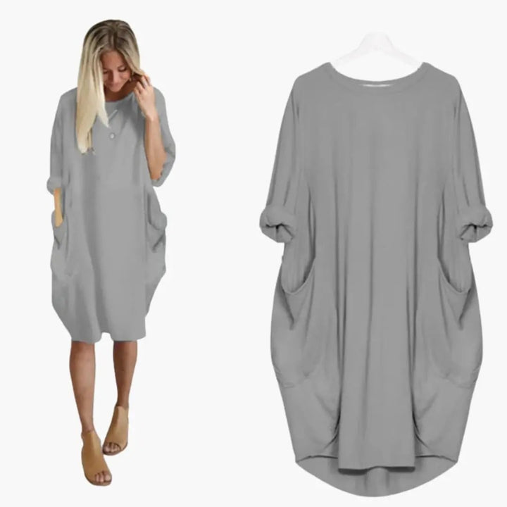 Women’s Dress with Round Neck and Short Sleeves