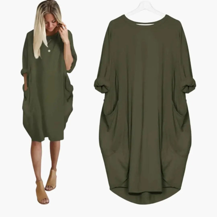 Women’s Dress with Round Neck and Short Sleeves