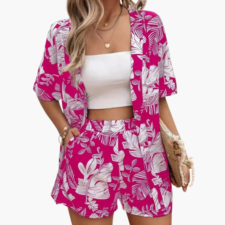 Women’s Floral Top and Shorts Set – Summer Two-Piece Outfit