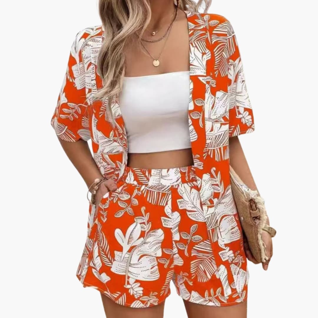Women’s Floral Top and Shorts Set – Summer Two-Piece Outfit