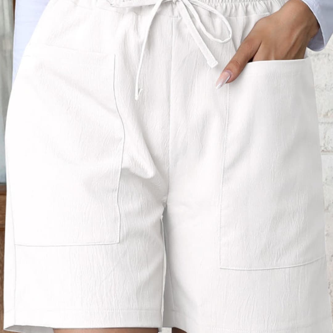 Women's High-Waisted Shorts with Wide Legs and Pockets