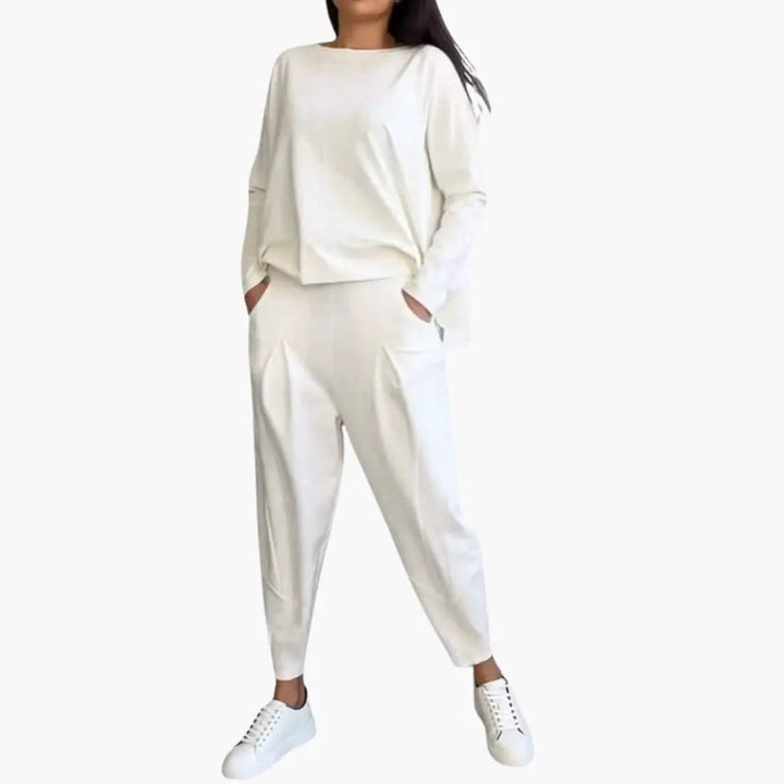 Women’s Long Sleeve Two-Piece Outfit Set – Round Neck Top and Full-Length Pants
