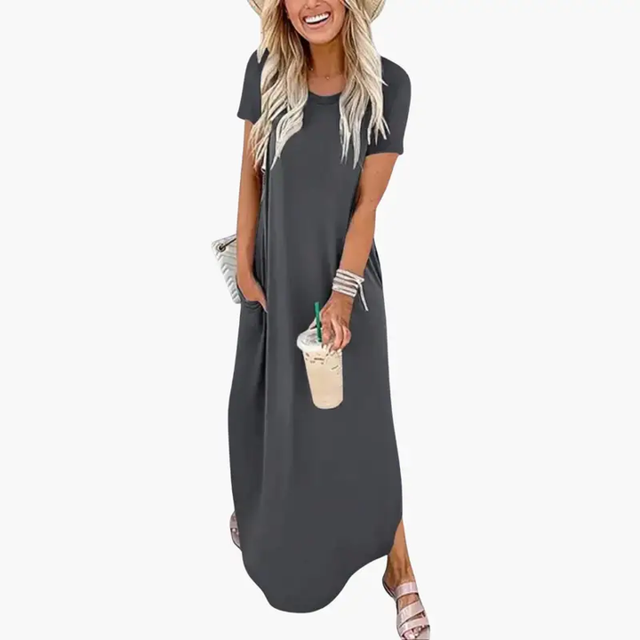 Women's Maxi Dress with Round Neck and Flowing Skirt