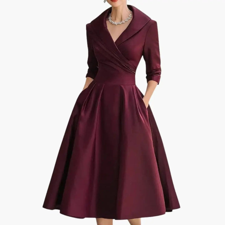 Women's Midi Dress with Fitted Bodice and Side Pockets