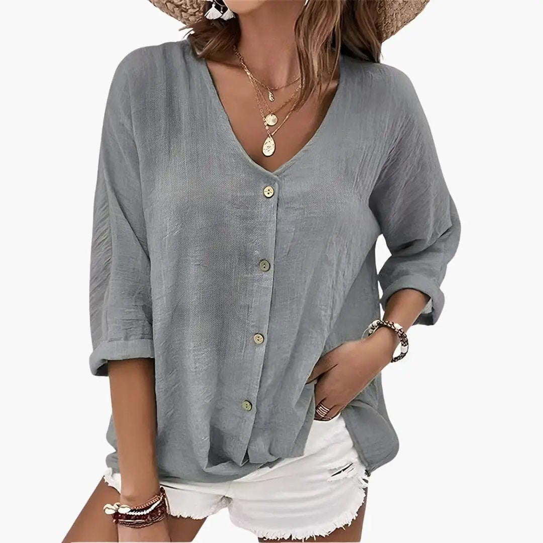 Women’s Scalloped Collar Button-Down Blouse