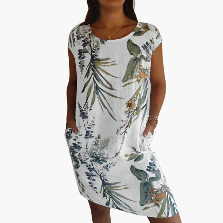 Women’s Short Sleeve Dress with Round Neckline and Straight Hem