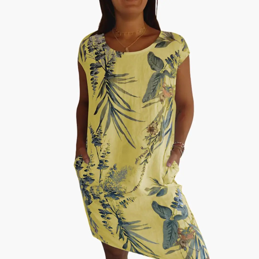 Women’s Short Sleeve Dress with Round Neckline and Straight Hem