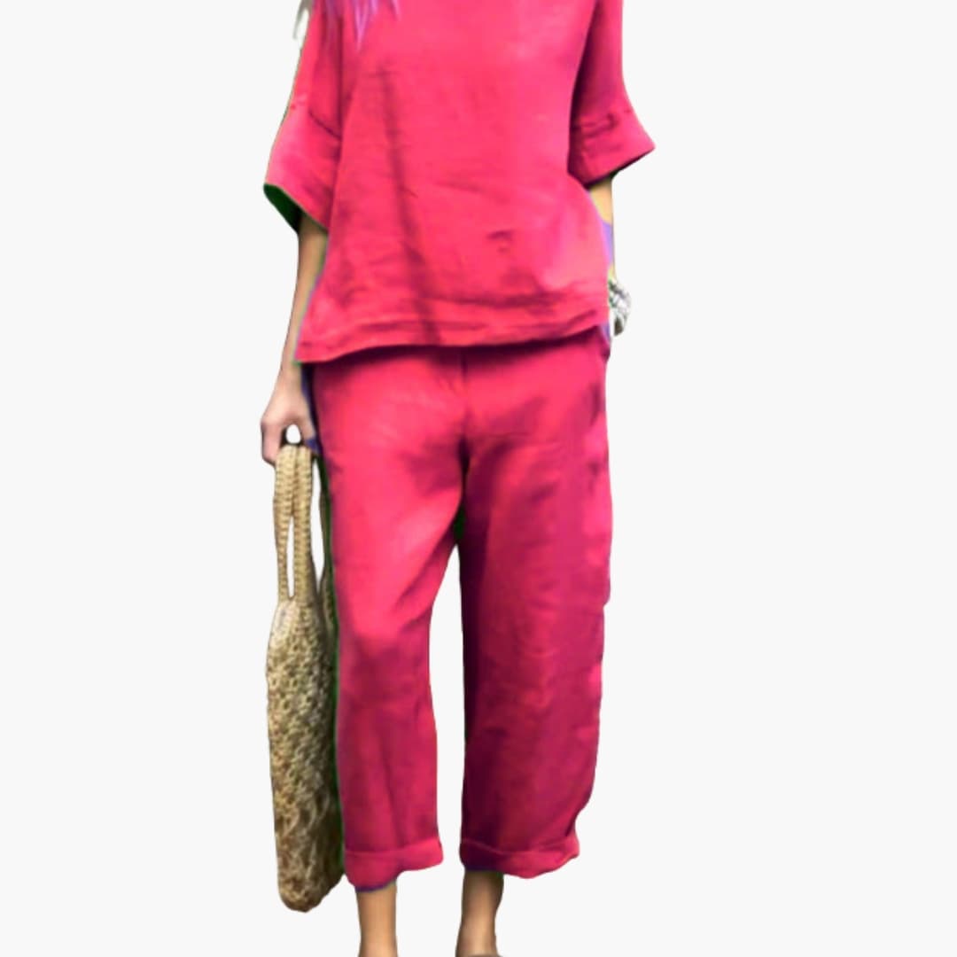 Women’s Short Sleeve Two-Piece Set – Round Neck Top and Elastic Waist Pants