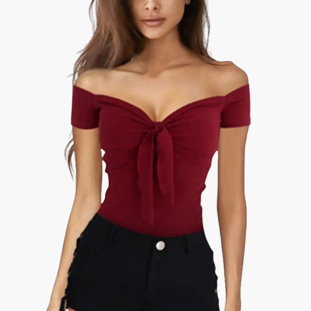 Women’s Slim Cut T-Shirt with Short Sleeves