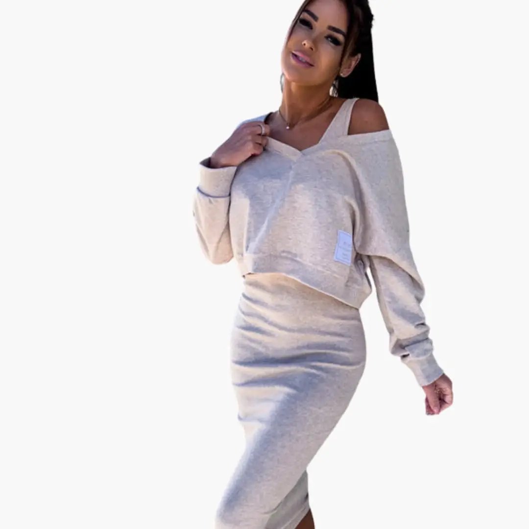 Women’s Sweatshirt Dress with Long Sleeves and Straight Hem