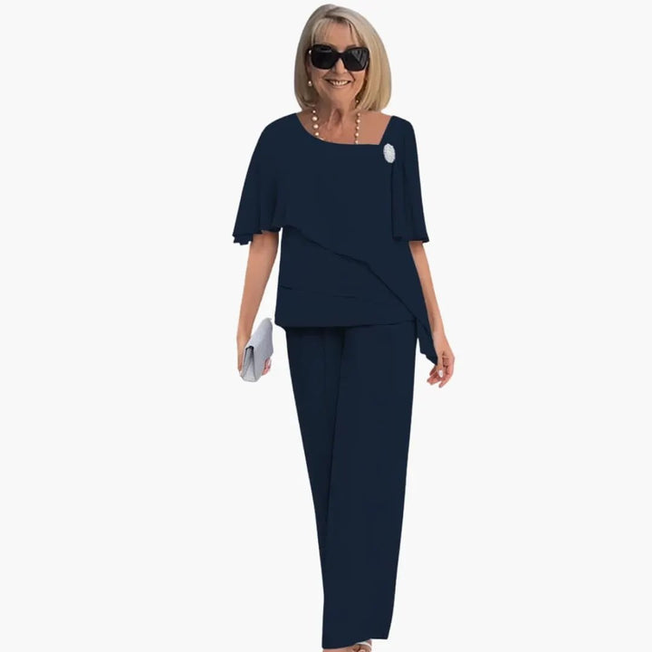 Women’s Two-Piece Outfit Set Short Sleeve Top & Straight Leg Pants Set