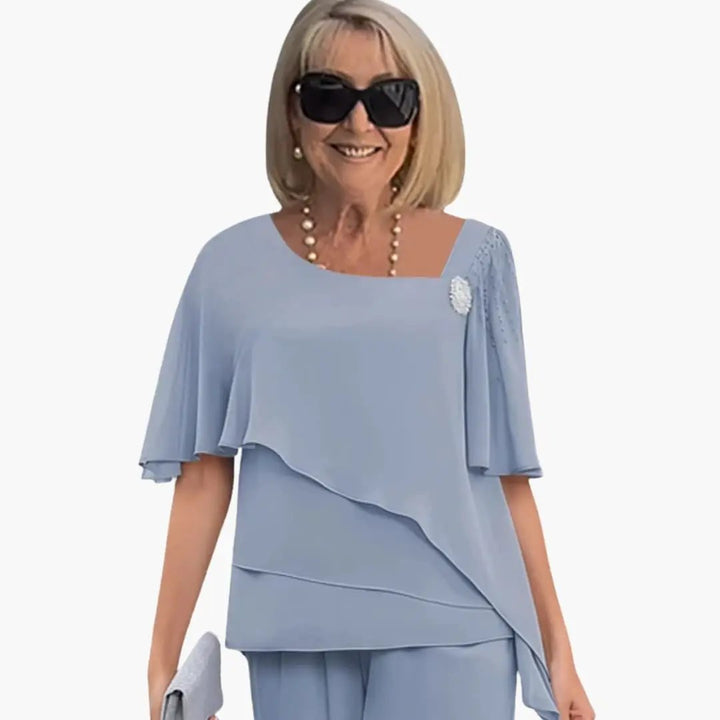 Women’s Two-Piece Outfit Set Short Sleeve Top & Straight Leg Pants Set