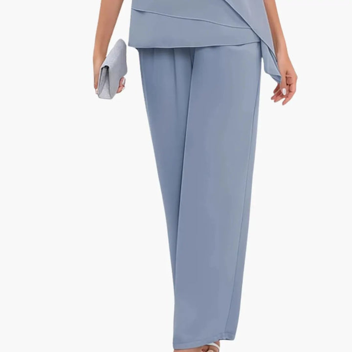 Women’s Two-Piece Outfit Set Short Sleeve Top & Straight Leg Pants Set