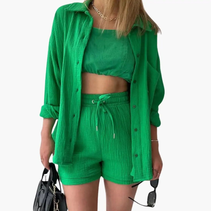Women’s Two-Piece Shorts Set – Short Sleeve Top and Matching Shorts Outfit