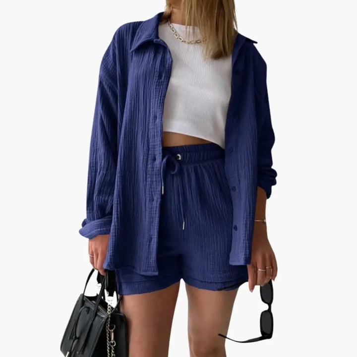 Women’s Two-Piece Shorts Set – Short Sleeve Top and Matching Shorts Outfit