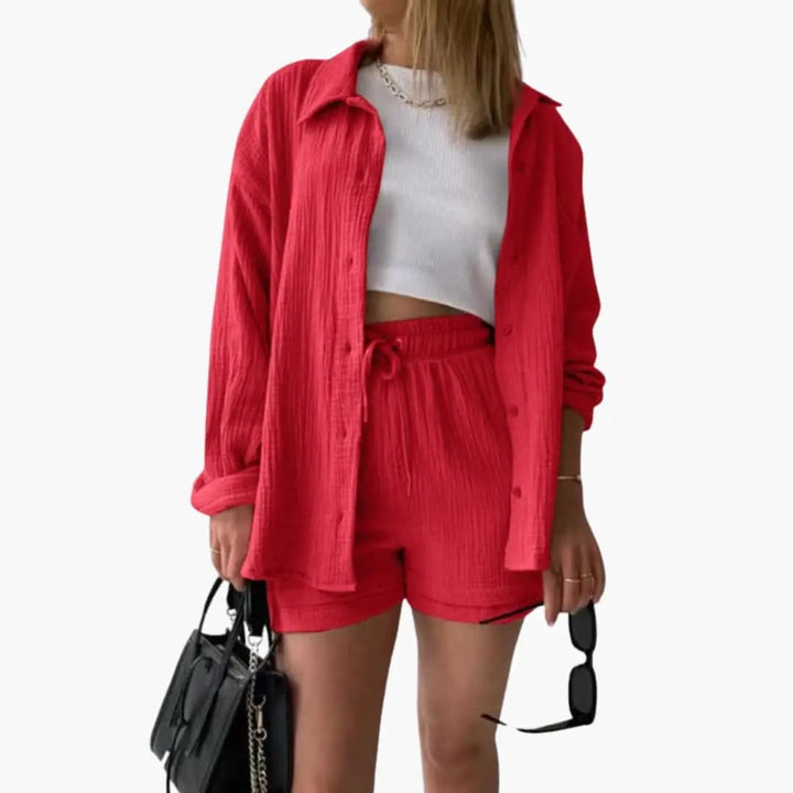 Women’s Two-Piece Shorts Set – Short Sleeve Top and Matching Shorts Outfit