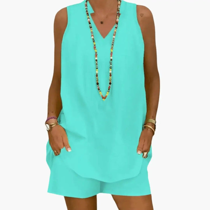 Women’s Two-Piece Tunic and Pants Set – Longline Round Neck Top with Full-Length Pants